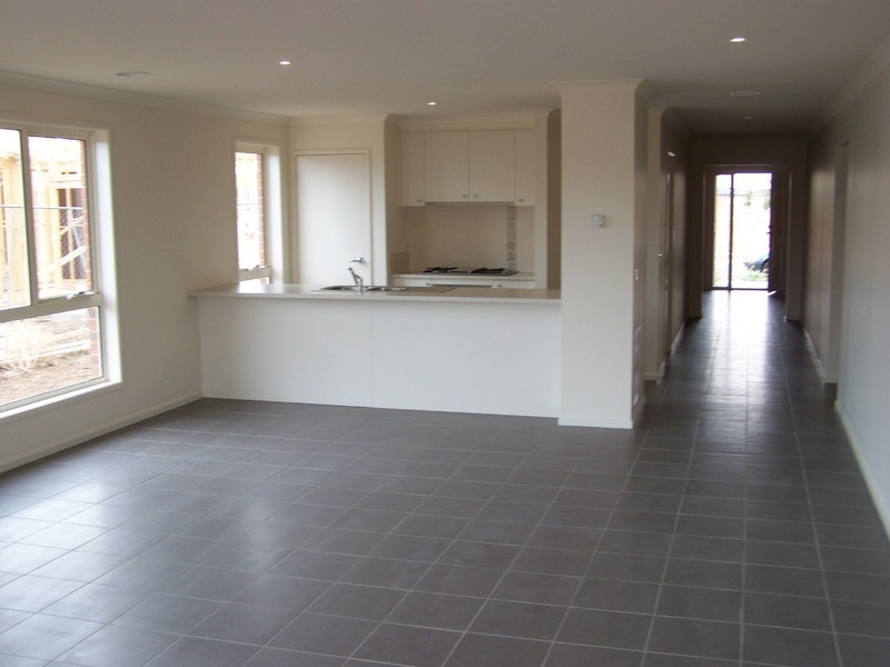 2 Wagtail Court, Truganina VIC 3029