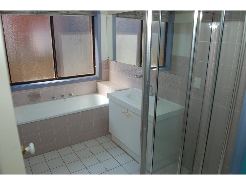 20 Bourke Crescent, Hoppers Crossing VIC 3029