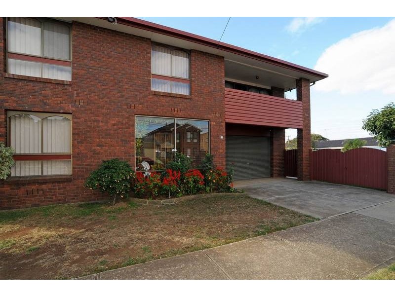 23 Powell Drive, Hoppers Crossing VIC 3029