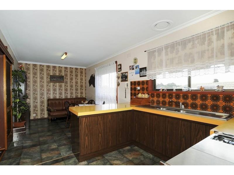 23 Powell Drive, Hoppers Crossing VIC 3029