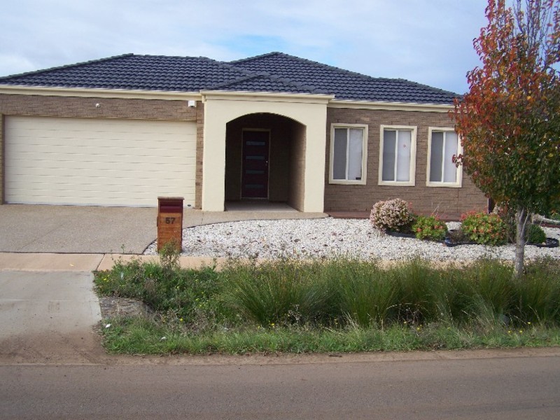 57 Fantail Crescent, Truganina VIC 3029