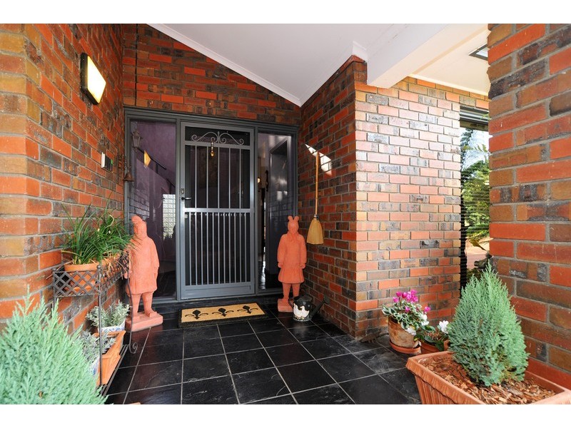 12 Redgum Close, Werribee VIC 3030