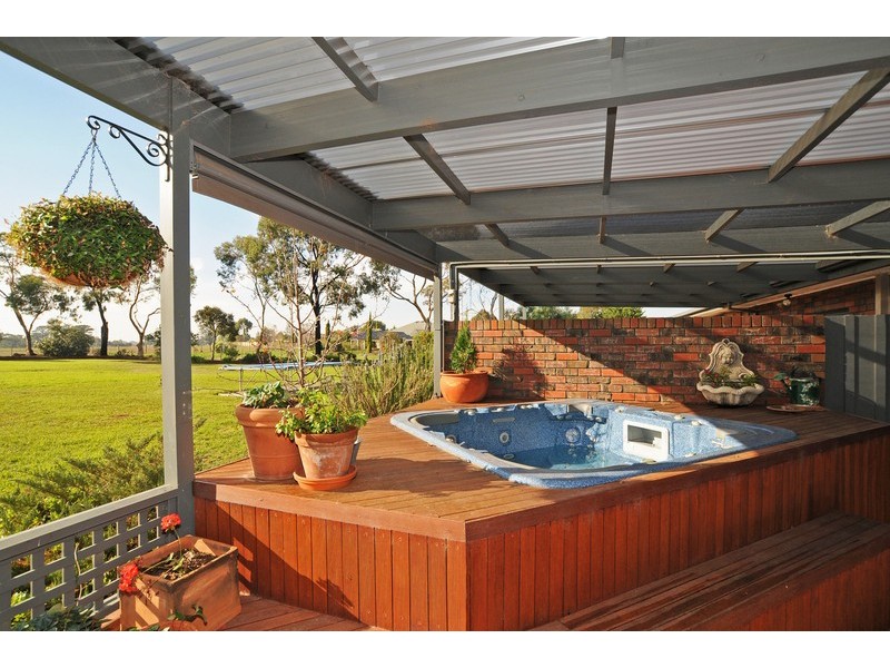 12 Redgum Close, Werribee VIC 3030