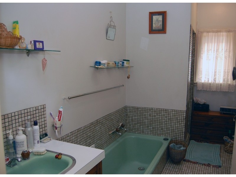 72 Chirnside Avenue, Werribee VIC 3030