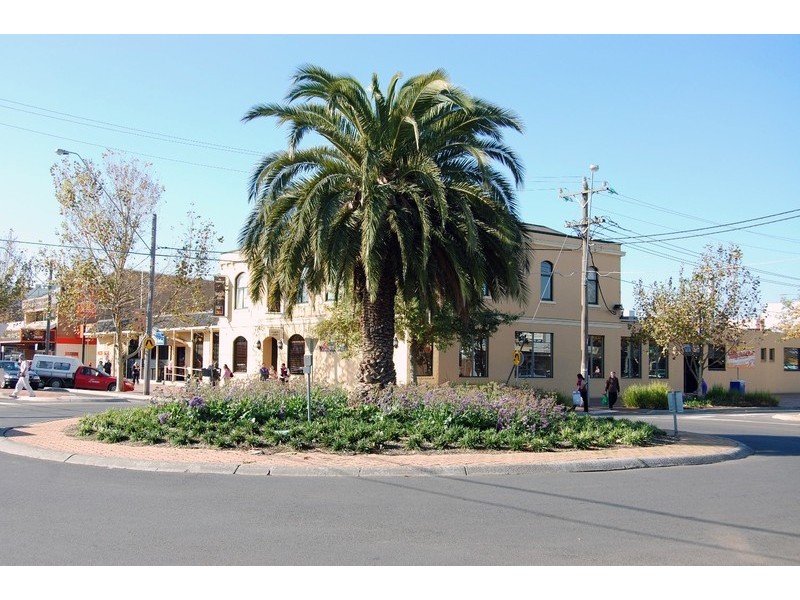 72 Chirnside Avenue, Werribee VIC 3030