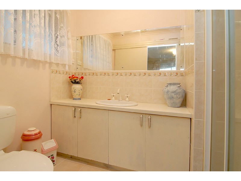 29 Ribblesdale Avenue, Wyndham Vale VIC 3024