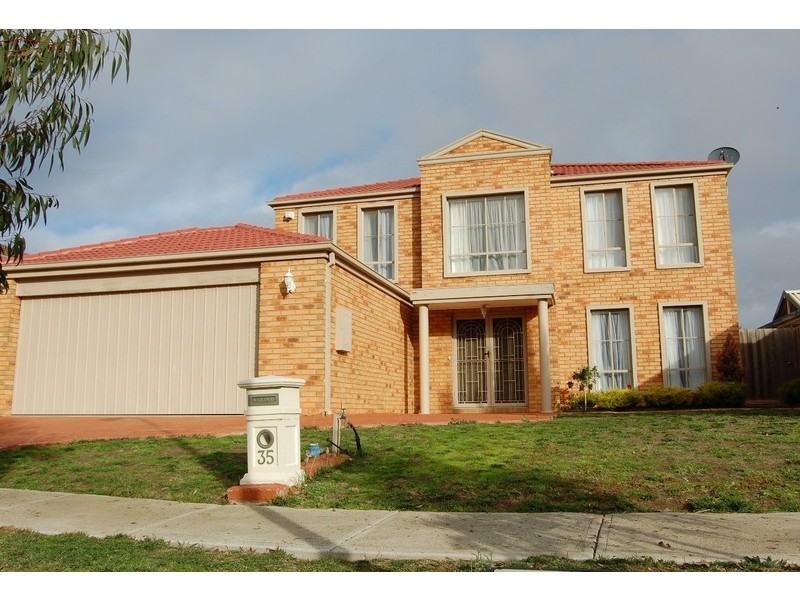 35 William McPherson Crescent, Seabrook VIC 3028
