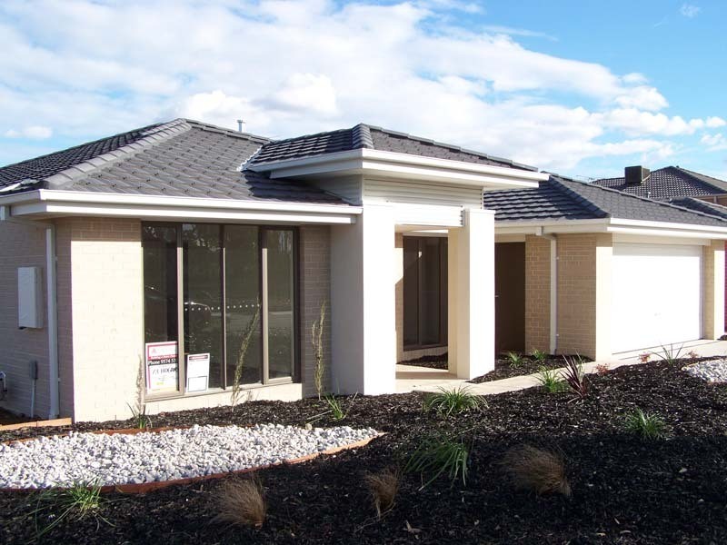 313 Hogans Road, Tarneit VIC 3029
