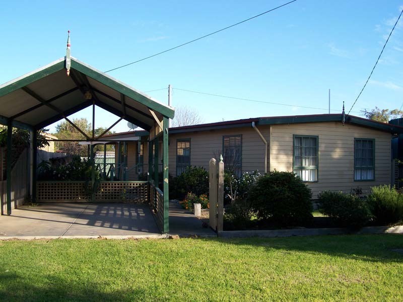 3 Callanan Grove, Werribee VIC 3030