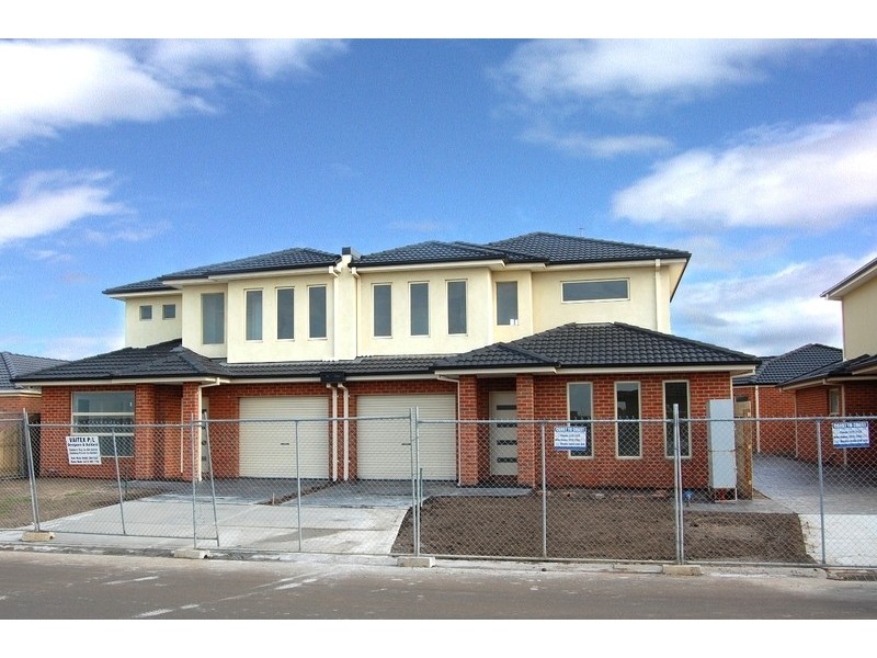 Units 1-5/8-10 Harmony Drive, Tarneit VIC 3029