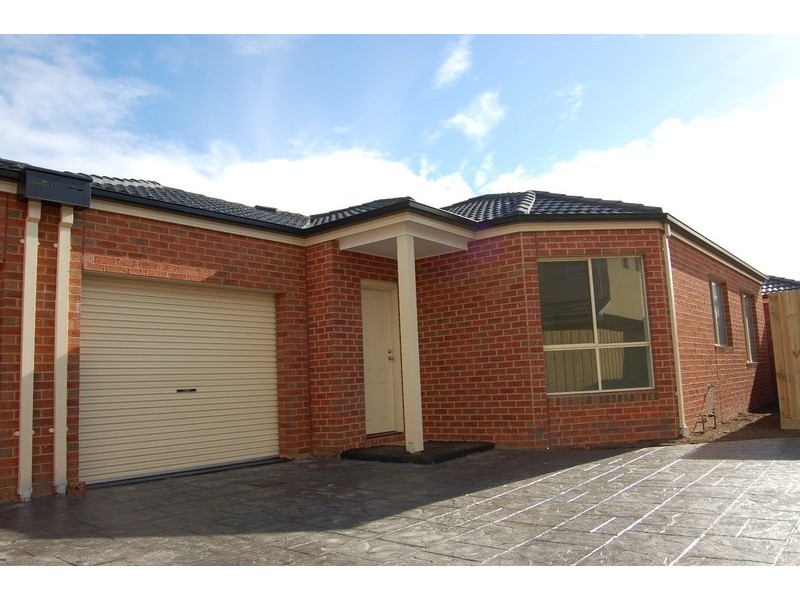 Units 1-5/8-10 Harmony Drive, Tarneit VIC 3029