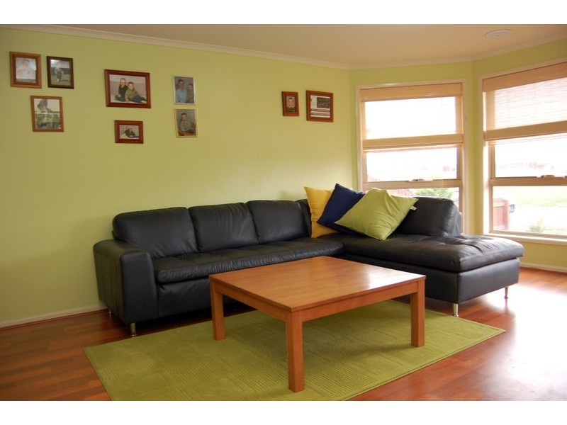 11 Minstrel Close, Werribee VIC 3030