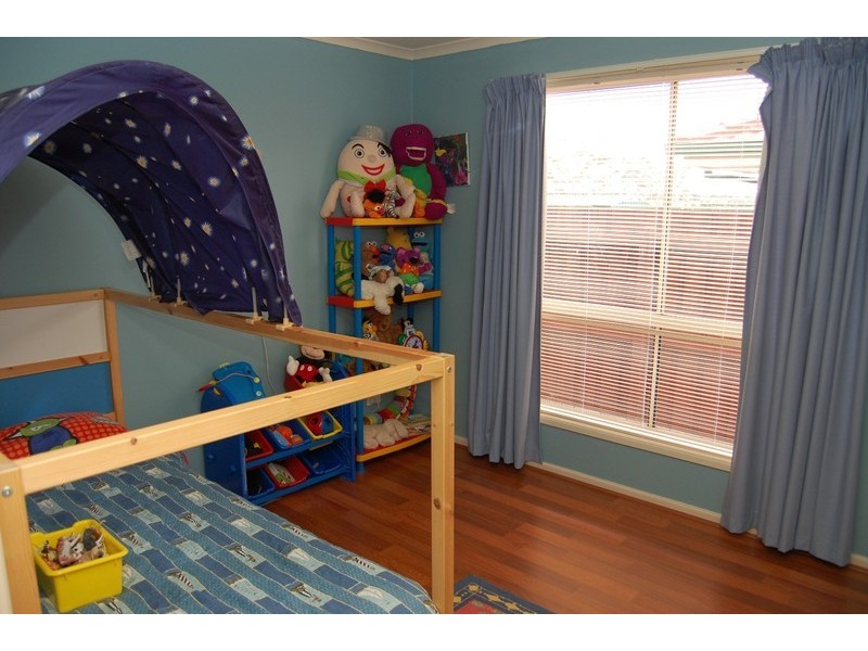 11 Minstrel Close, Werribee VIC 3030