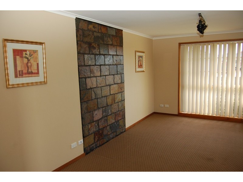 101 Rosella Avenue, Werribee VIC 3030