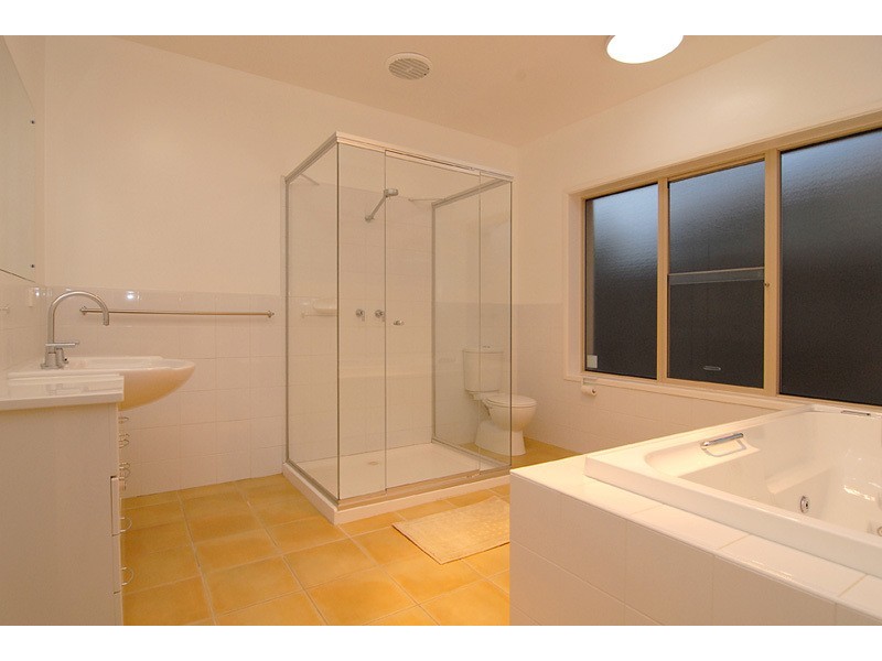 48 Wedge Street, Werribee VIC 3030