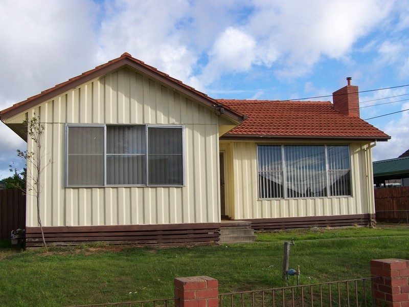 23 Vincent Crescent, Werribee VIC 3030