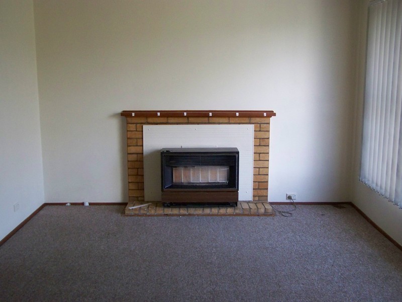 23 Vincent Crescent, Werribee VIC 3030