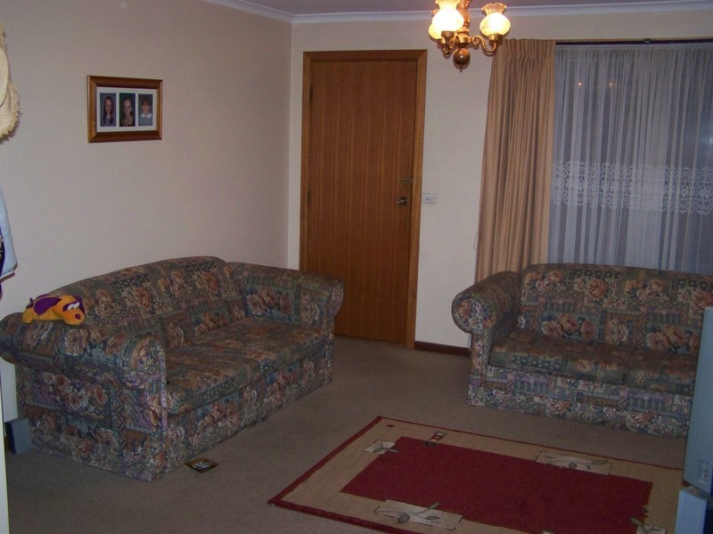 2/8 Dyer Street, Hoppers Crossing VIC 3029