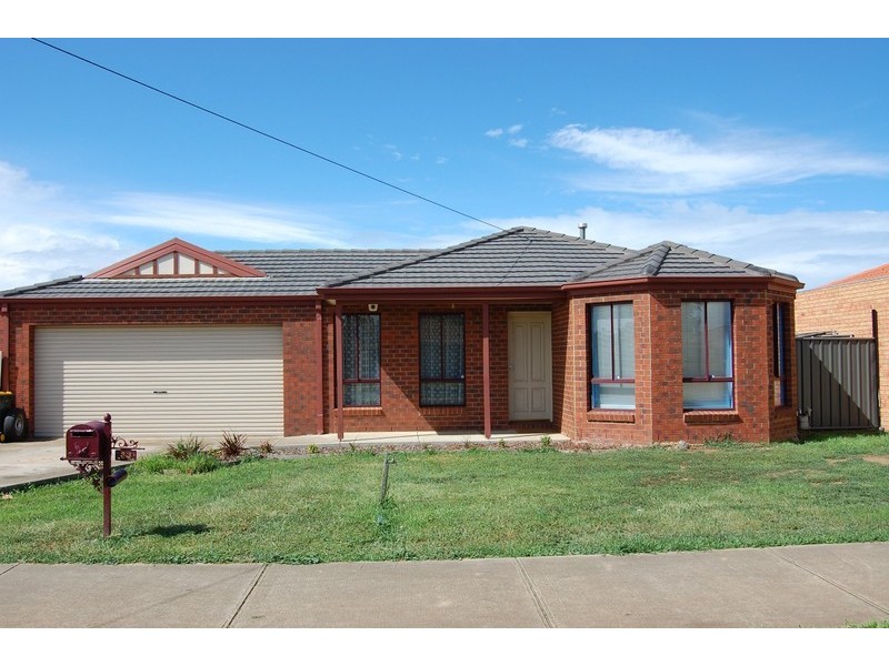 63 Walls Road, Werribee VIC 3030