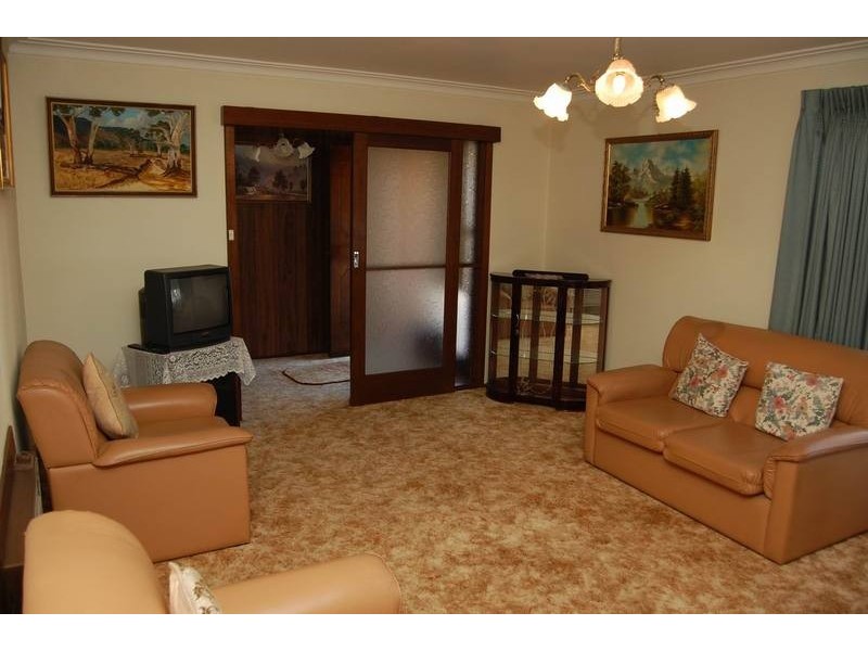 206 Heaths Road, Hoppers Crossing VIC 3029