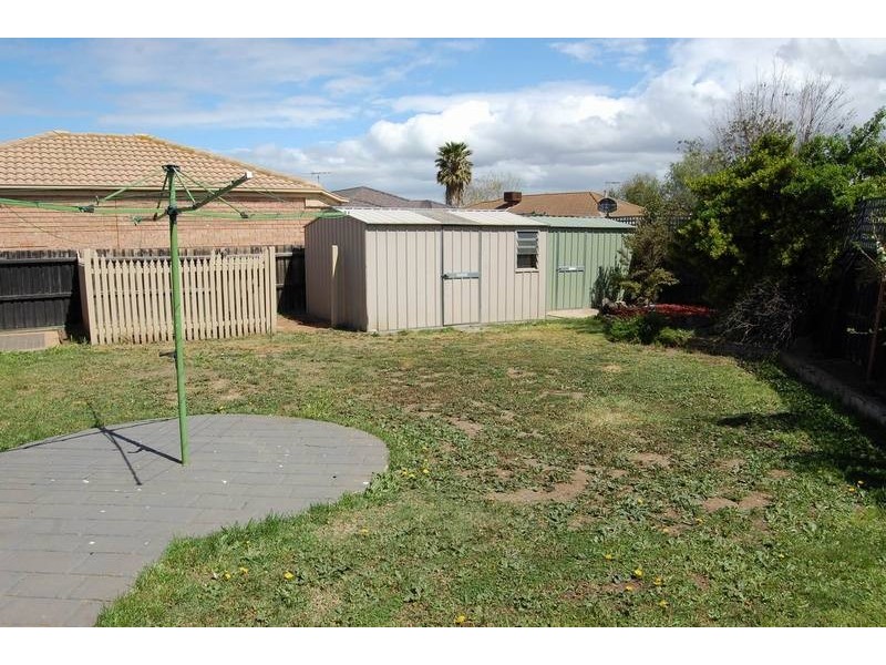 27 Colorado Court, Werribee VIC 3030