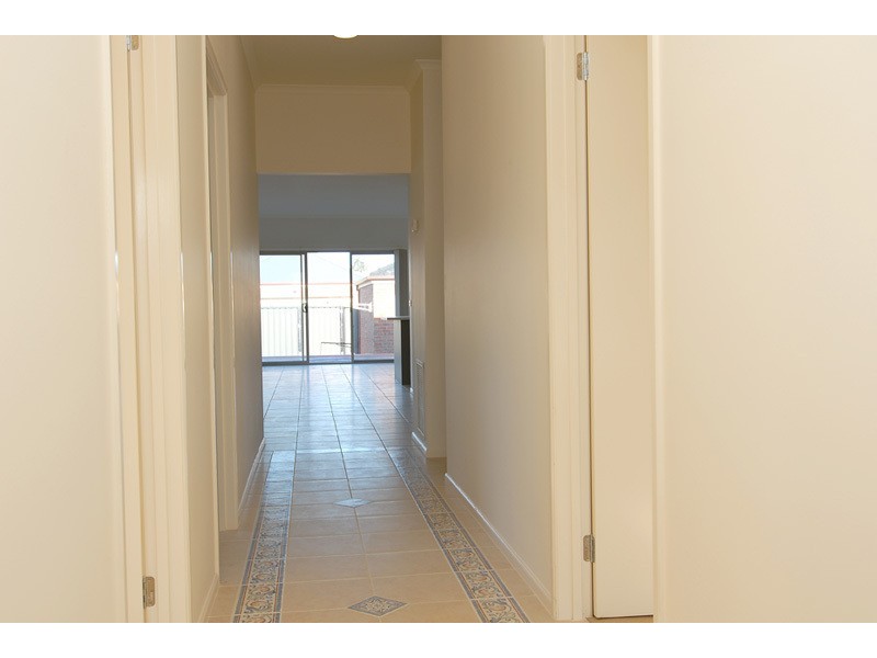 25 Banjo Patterson Circuit, Point Cook VIC 3030