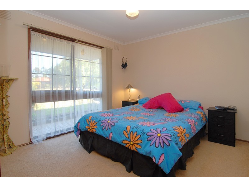 24/18-20 Glen Street, Werribee VIC 3030