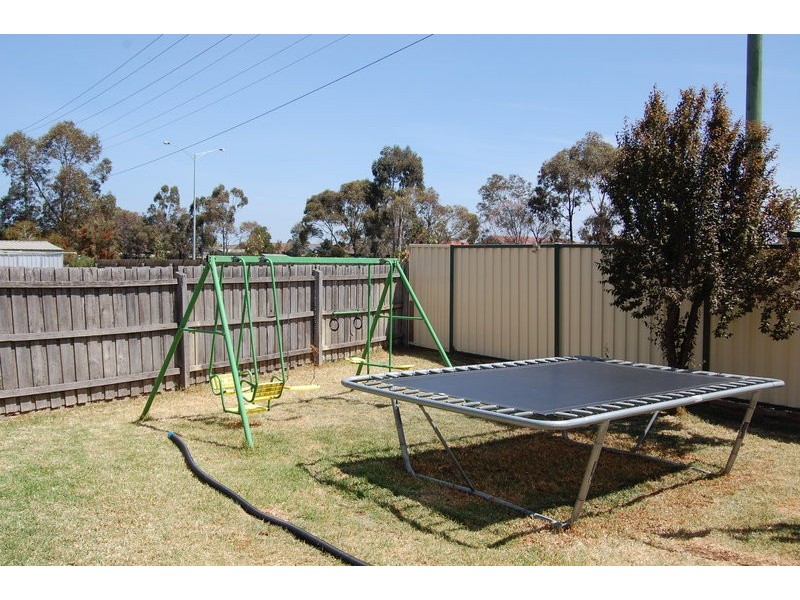 6 Currawong Court, Werribee VIC 3030