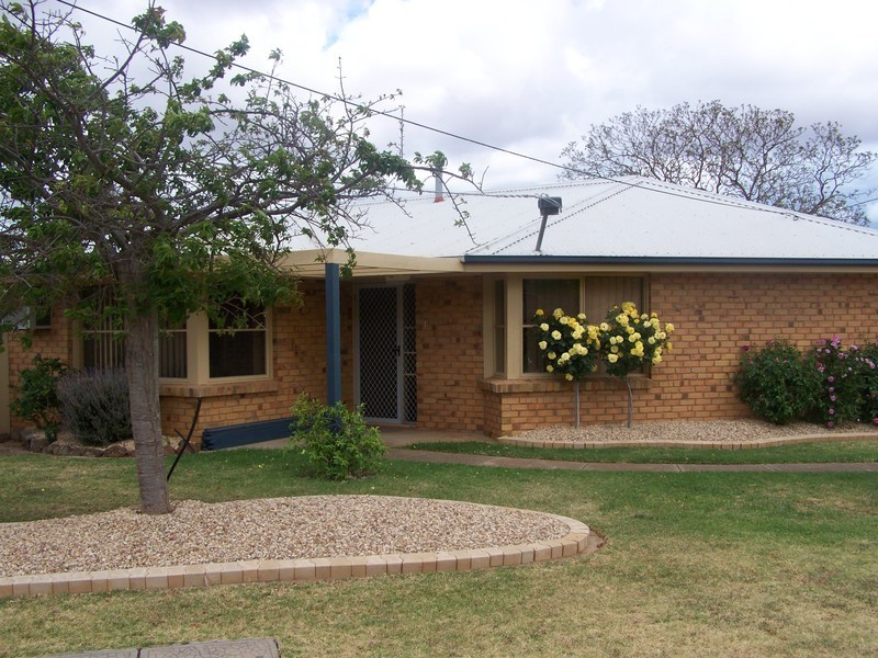 1/10 Bailey Street, Werribee VIC 3030