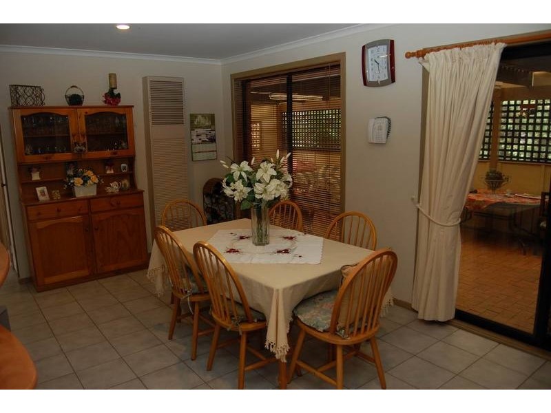 128 Virgilia Drive, Hoppers Crossing VIC 3029