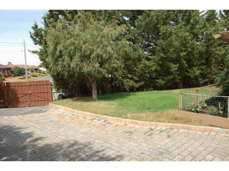 128 Virgilia Drive, Hoppers Crossing VIC 3029