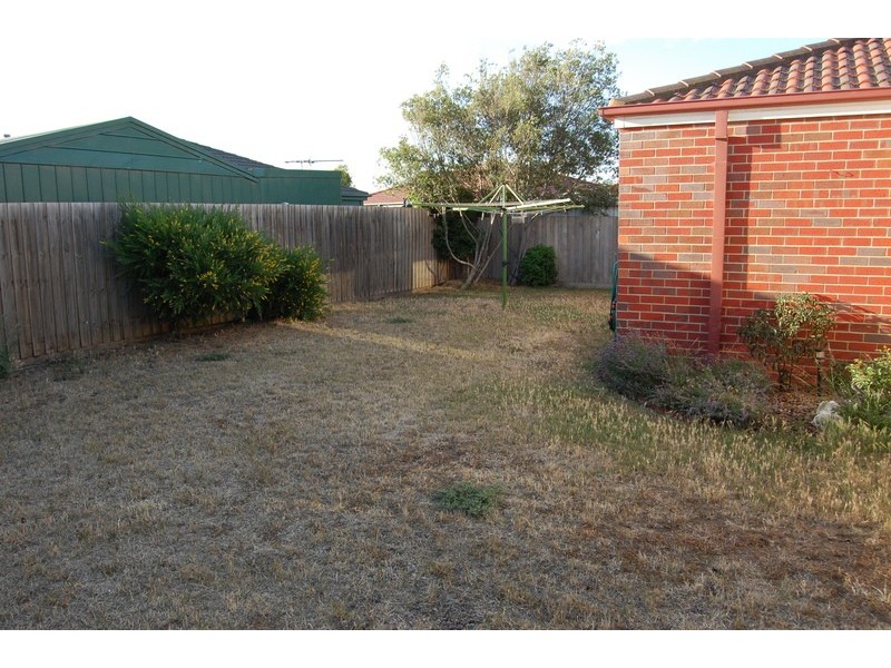 21 Racecourse Road, Werribee VIC 3030