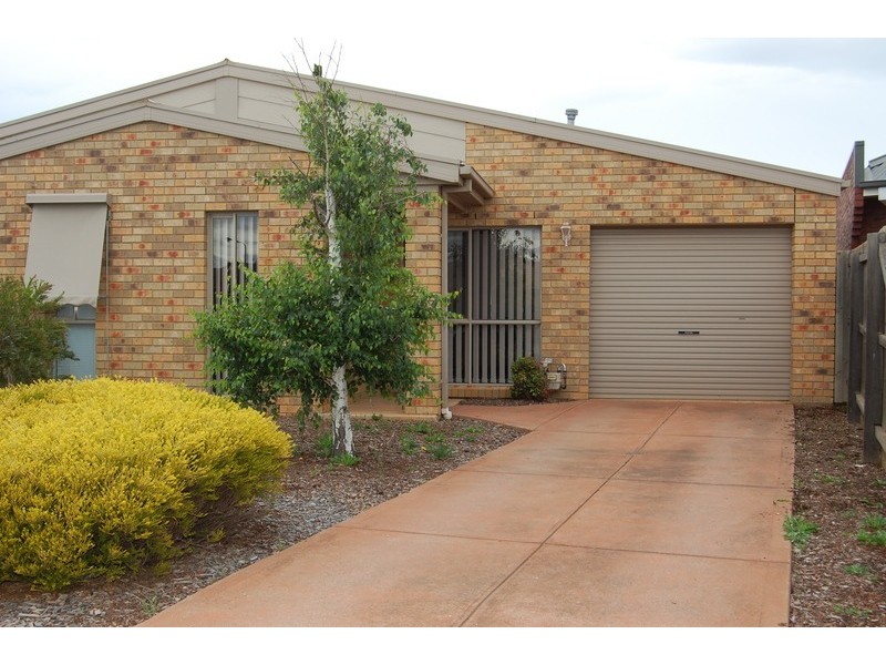 1/10 Sasha Court, Werribee VIC 3030