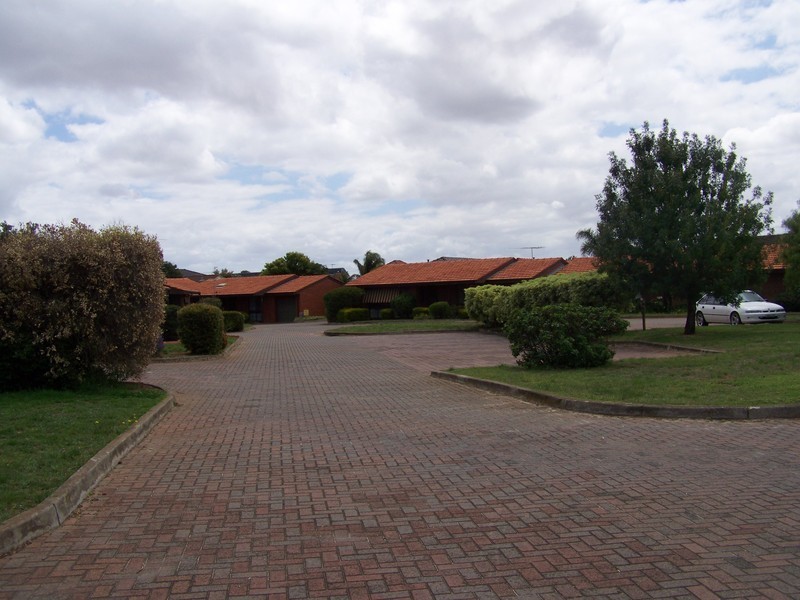 21/18-20 Glen Street, Werribee VIC 3030
