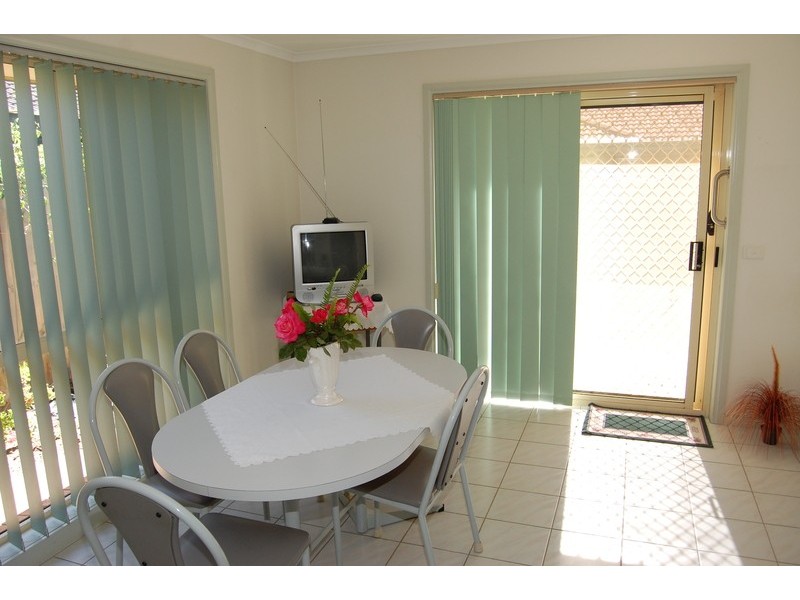 8a Symons Avenue, Hoppers Crossing VIC 3029