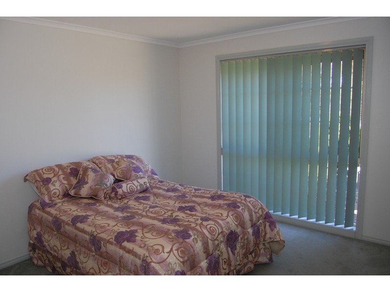 8a Symons Avenue, Hoppers Crossing VIC 3029
