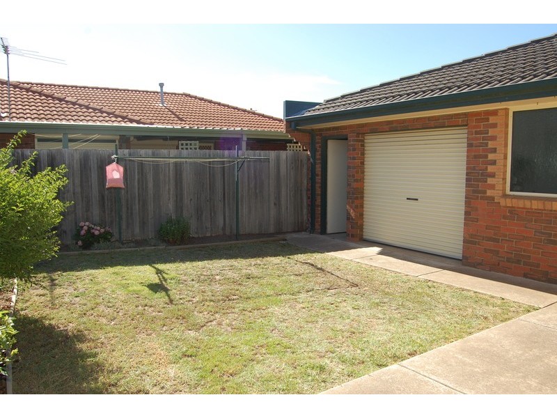 8a Symons Avenue, Hoppers Crossing VIC 3029