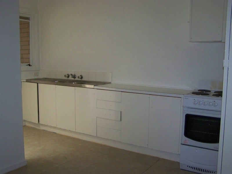 2/1 Smeaton Avenue, Hoppers Crossing VIC 3029