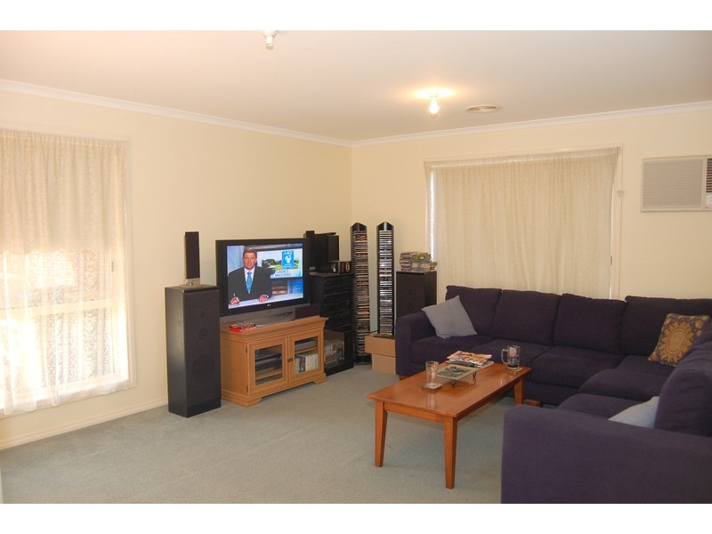 22 Conquest Drive, Werribee VIC 3030