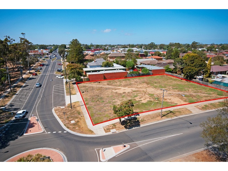 219-221 Watton Street, Werribee VIC 3030