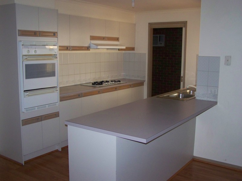 13 Rottnest Court, Hoppers Crossing VIC 3029