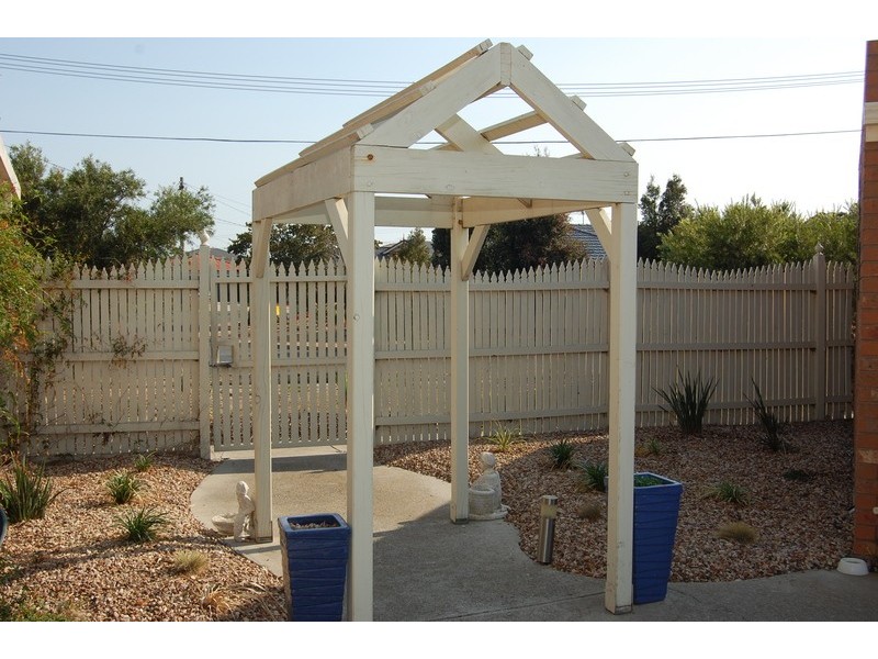 14 Wildflower Crescent, Hoppers Crossing VIC 3029