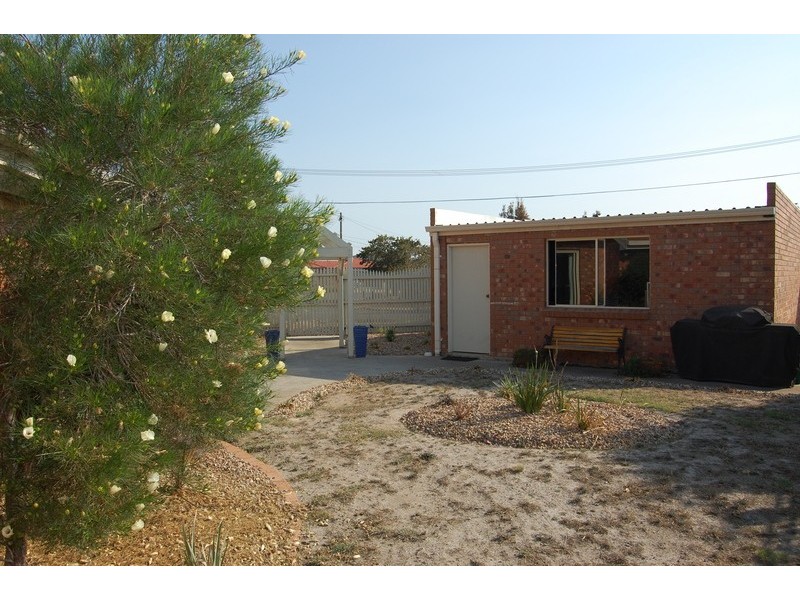 14 Wildflower Crescent, Hoppers Crossing VIC 3029