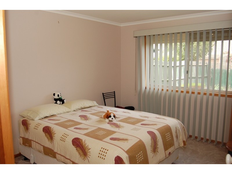 2/6 Symons Avenue, Hoppers Crossing VIC 3029