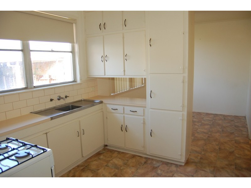 23 Vincent Crescent, Werribee VIC 3030