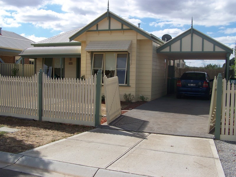 32 Prospect Drive, Tarneit VIC 3029