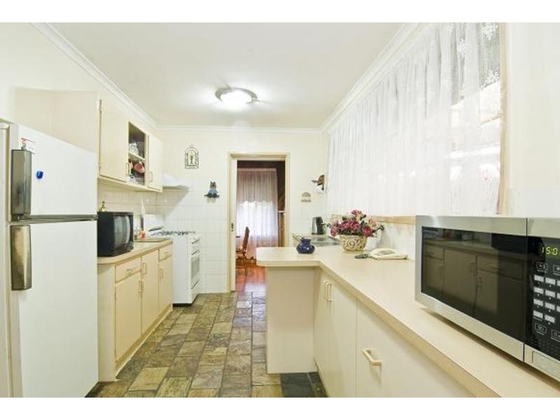 8 Sierra Court, Hoppers Crossing VIC 3029