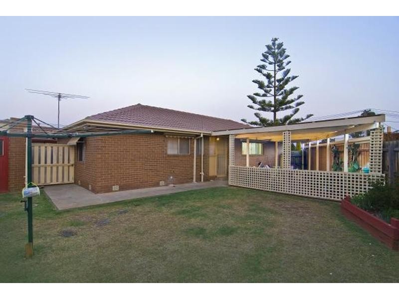 8 Sierra Court, Hoppers Crossing VIC 3029