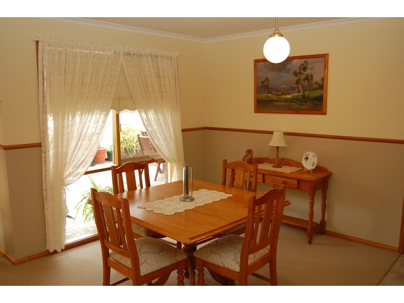 5 Paisley Court, Werribee VIC 3030