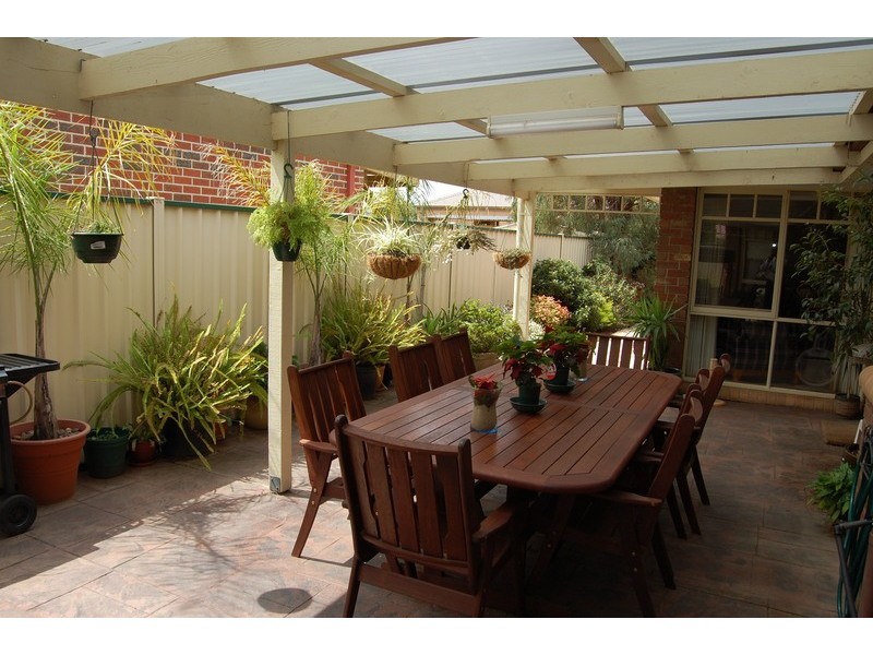 5 Paisley Court, Werribee VIC 3030